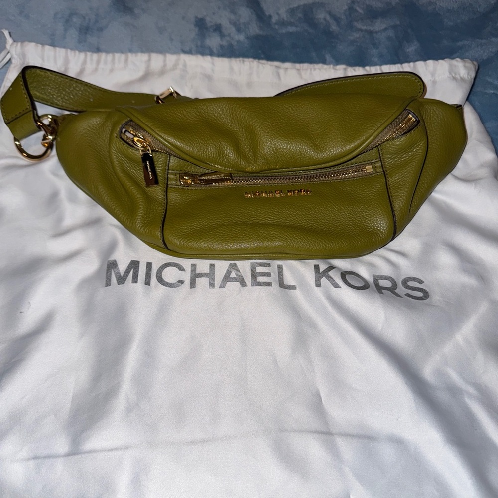 Michael Kors Green Leather Shoulder Bag